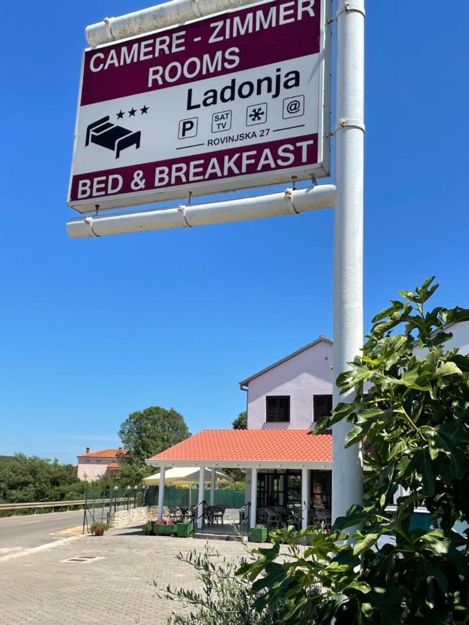 Ladonja Bb Rooms, Family Run Bed & Breakfast 로비니스코 셀로 외부 사진
